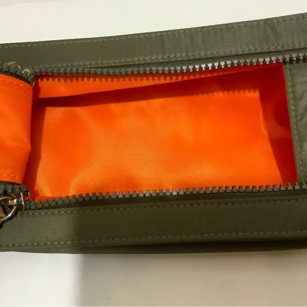 New rag & bone olive Green toiletry bag